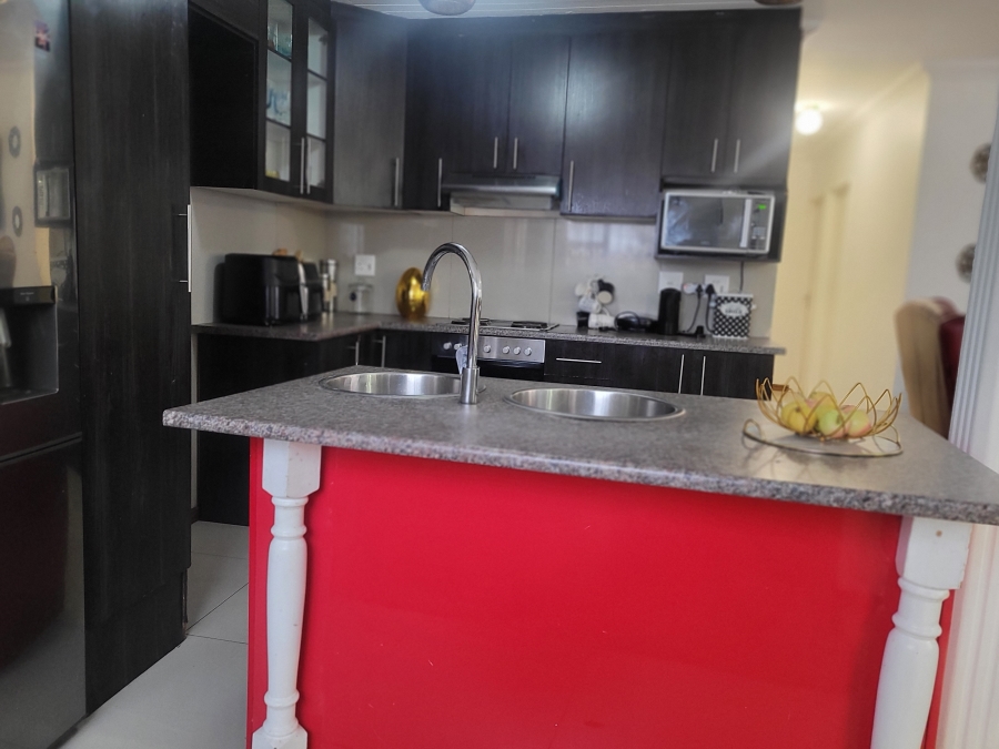 To Let 3 Bedroom Property for Rent in Hagley Western Cape